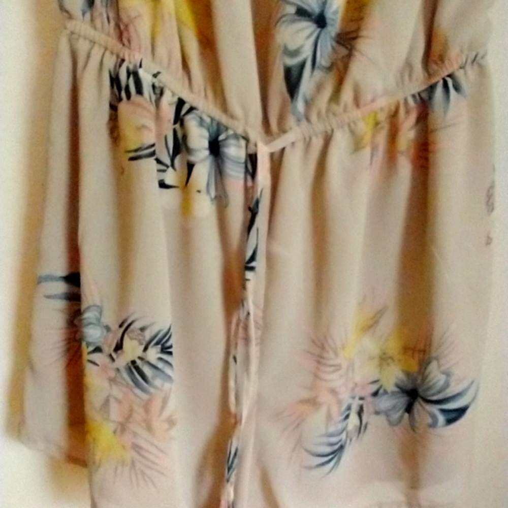 Romper Drawstring Elastic Waist Romper Great Deta… - image 4